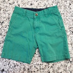 Hanna Andersson Boys Green Shorts size 120